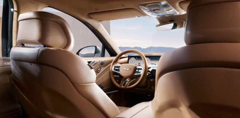 G80 interior