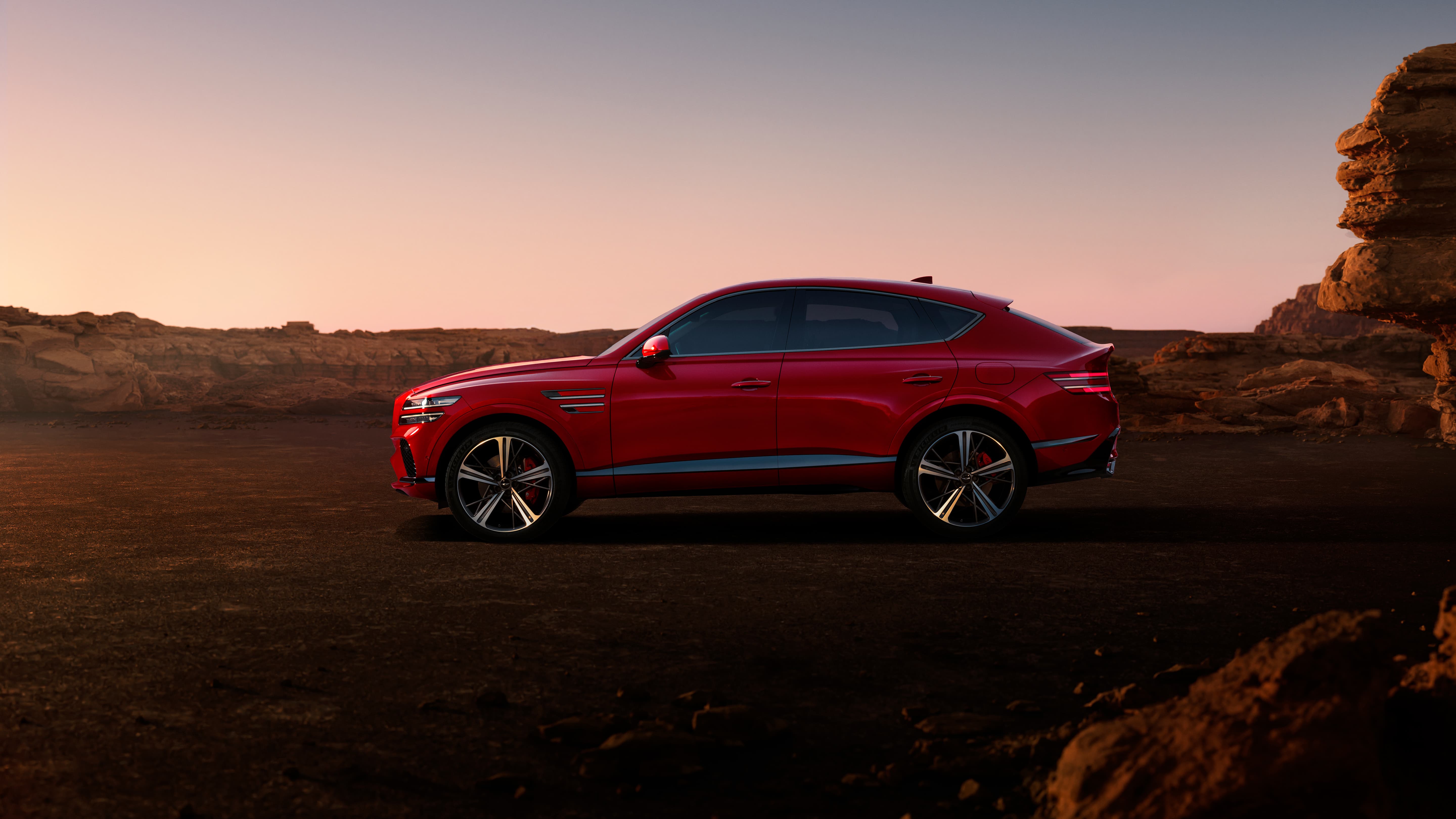The side of Mauna Red GV80 Coupe.