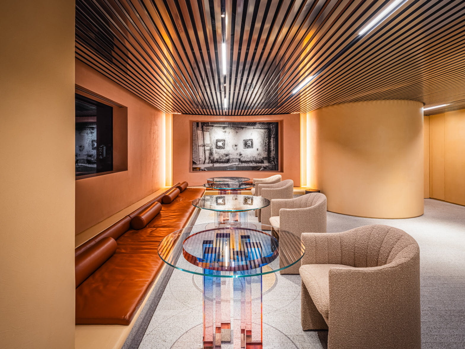 A side view of the Genesis Lounge, an exclusive space for G90 Long Wheel Base Black owners.