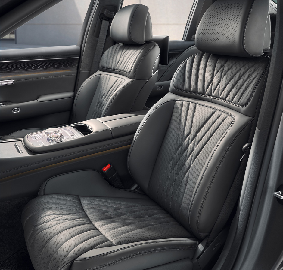 Genesis G90 Ergo relaxing seat