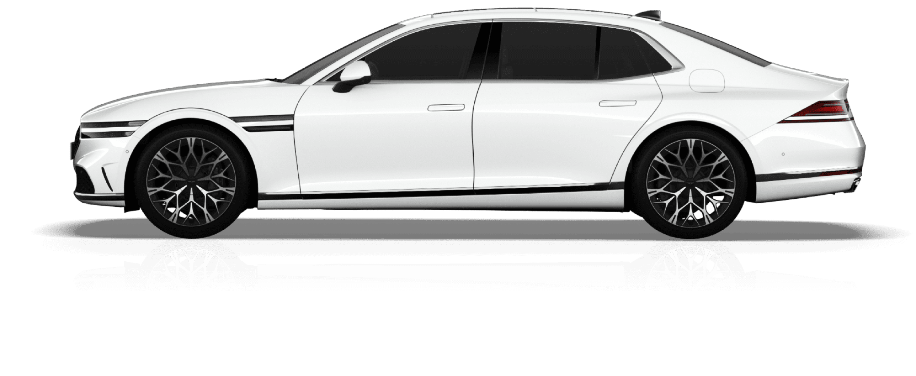 G90 in glossy Uyuni White
