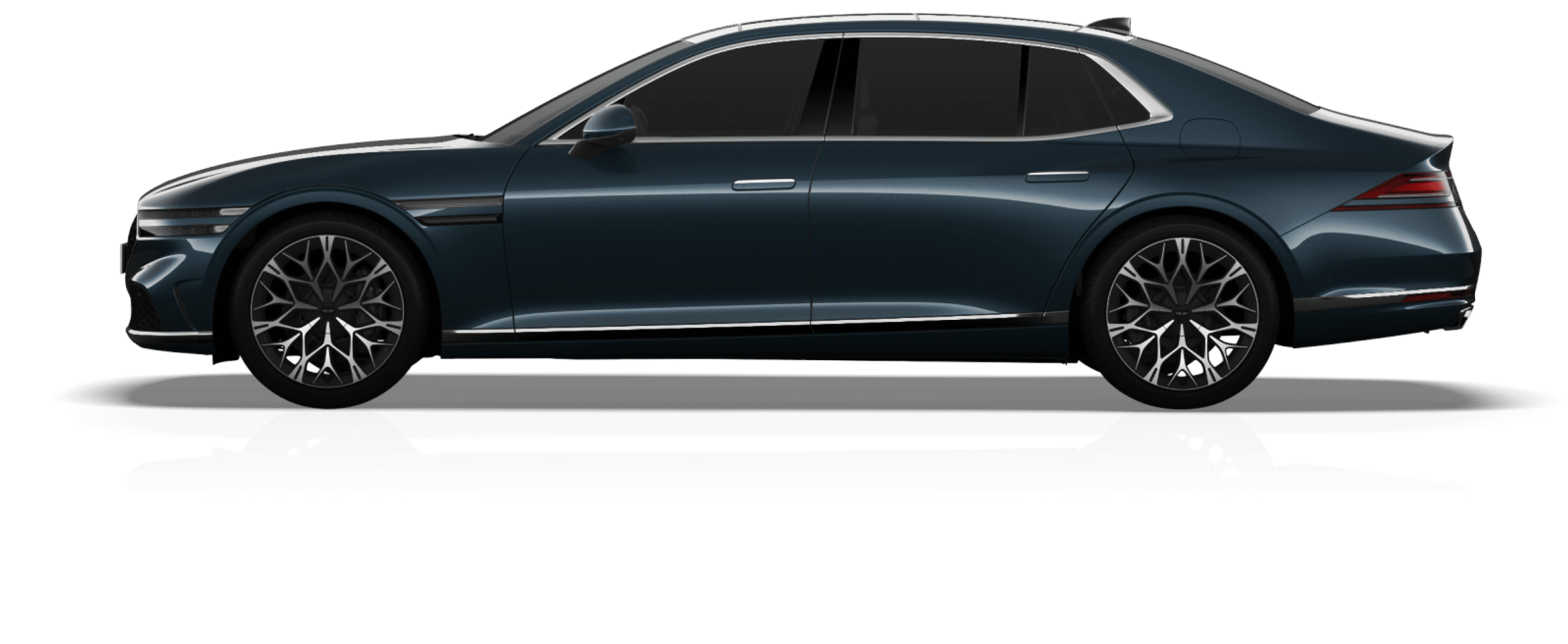 G90 in glossy Tasman Blue